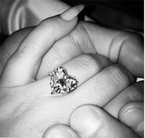 The most gorgeous celebrity engagement rings ladygagaring z 300x286.jpg 3