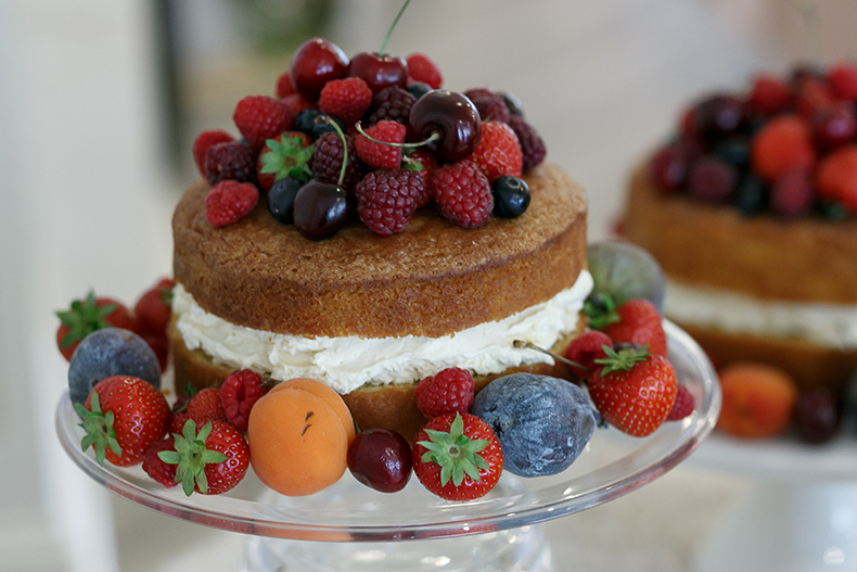 Naked wedding cake