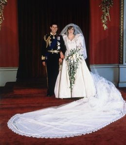 The most stunning celebrity wedding dresses princess diana prince charles 259x300.jpg 2