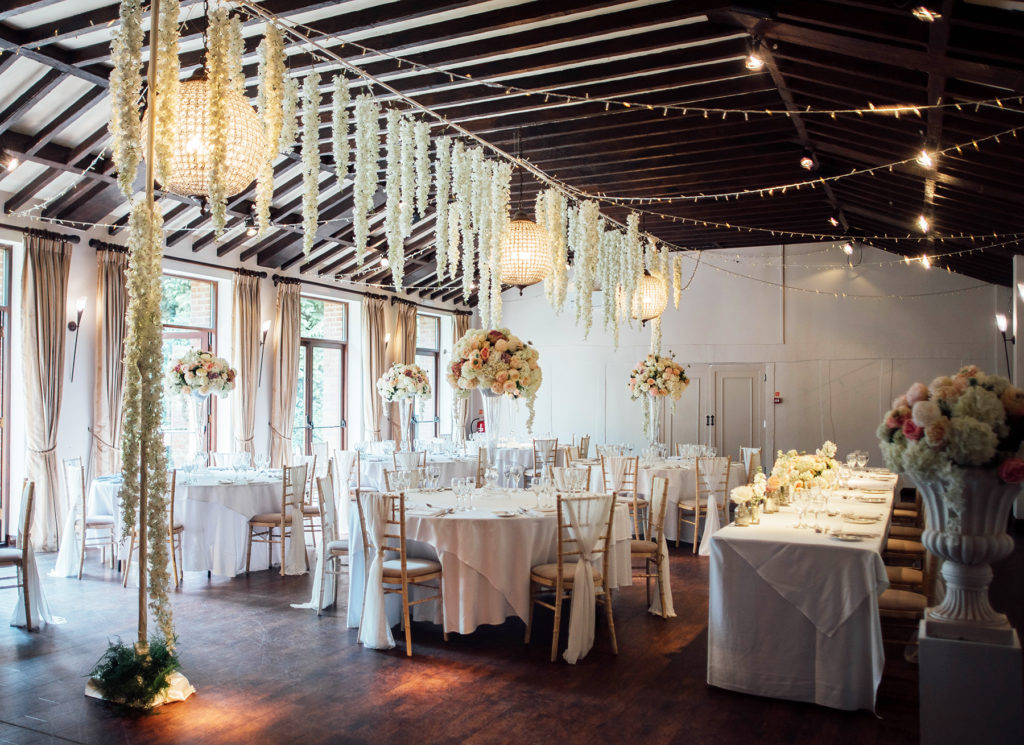 How can I plan a last minute wedding in time? Woodhall ballroom wedding reception venue suffolk 2