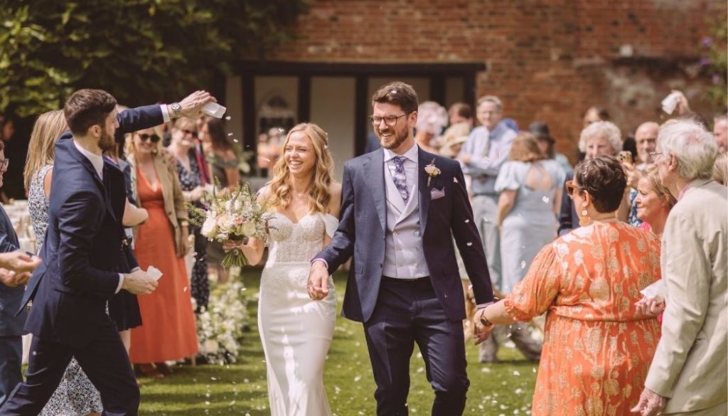 Real Weddings: Abi & Ethan’s Enchanting Summer Celebration 1