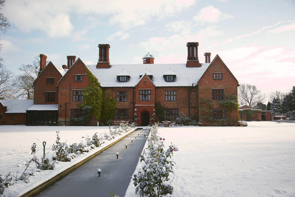 winter wedding